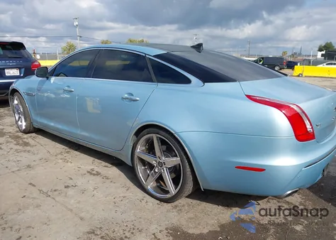 2013 Jaguar Xj Xjl Portfolio z USA, uszkodzony, nr VIN SAJWJ2GDXD8V47278